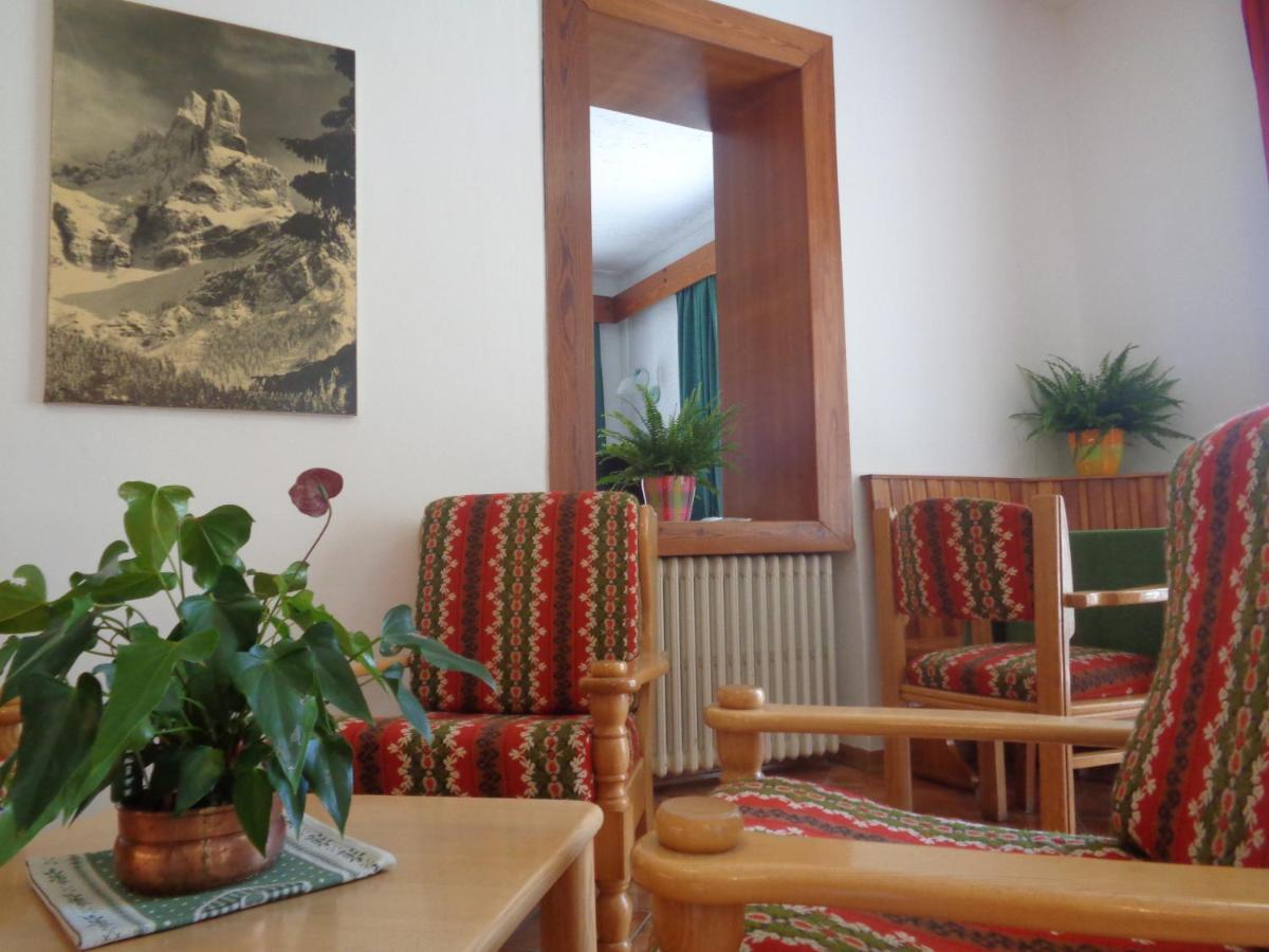 Hotel Garni Suisse San Martino Di Castrozza Luaran gambar