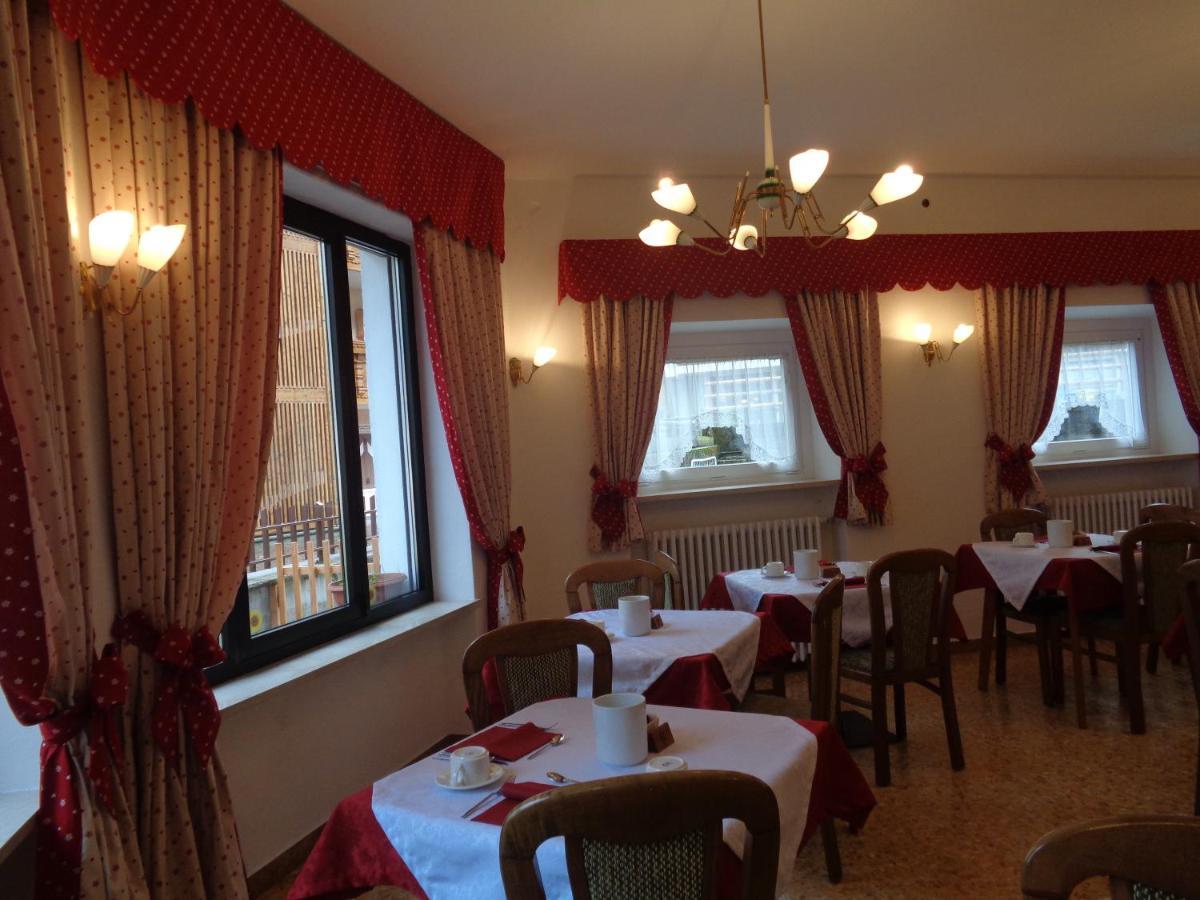 Hotel Garni Suisse San Martino Di Castrozza Luaran gambar
