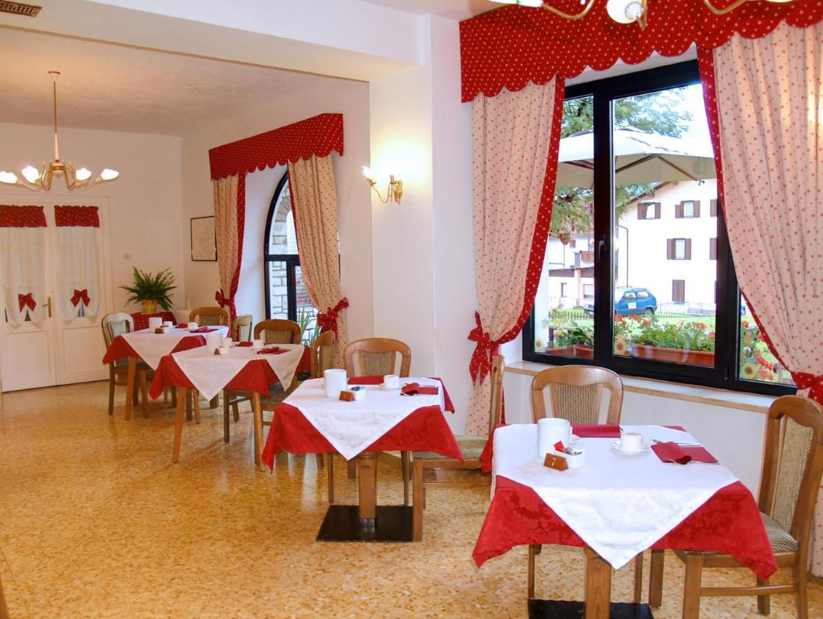 Hotel Garni Suisse San Martino Di Castrozza Luaran gambar