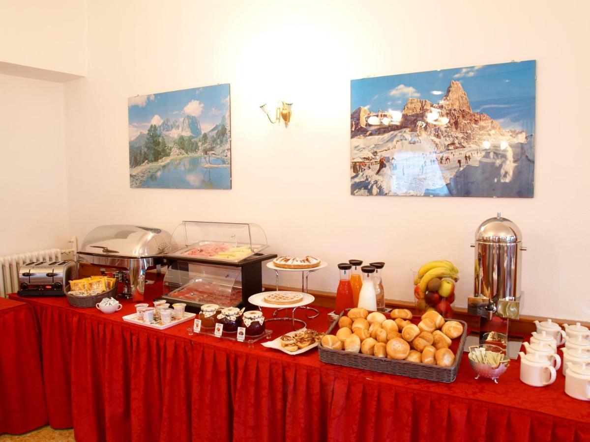 Hotel Garni Suisse San Martino Di Castrozza Luaran gambar