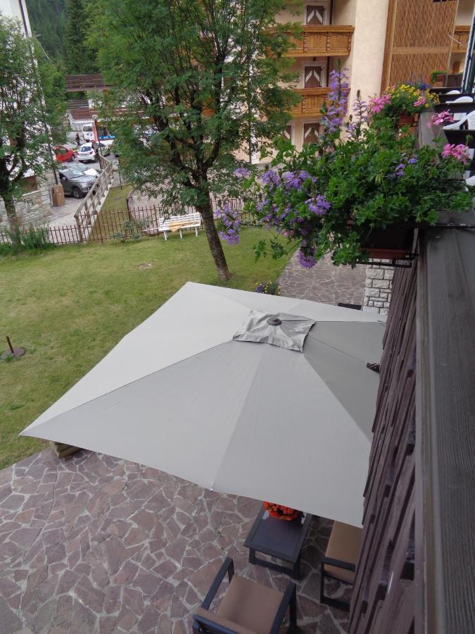 Hotel Garni Suisse San Martino Di Castrozza Luaran gambar